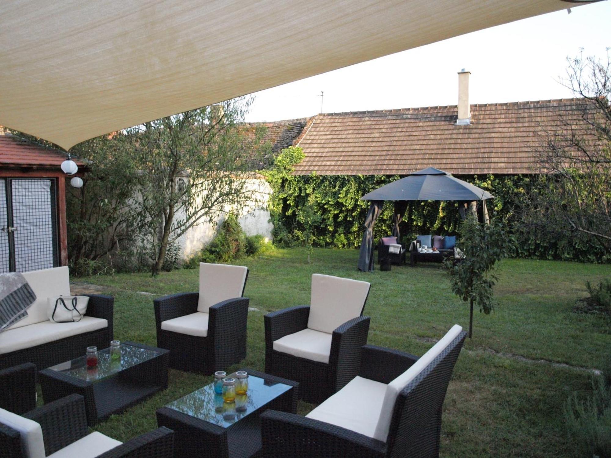 Malom-tó Vendégház Tapolca Extérieur photo